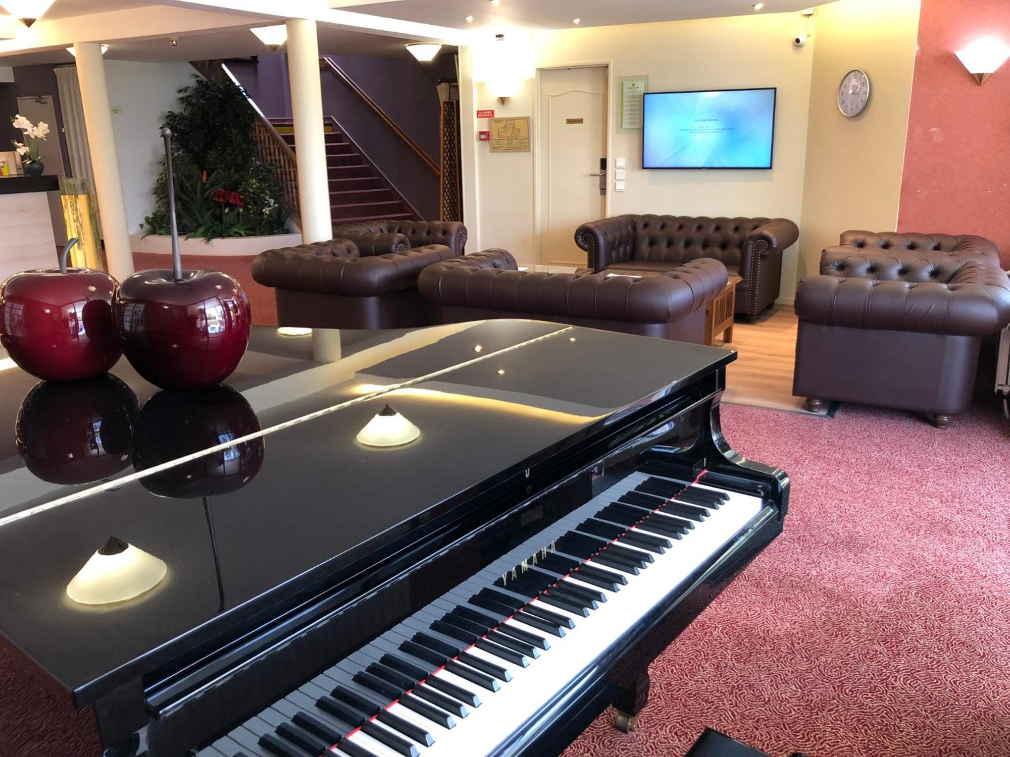 Hotel Altina Pacy-sur-Eure Eksteriør billede