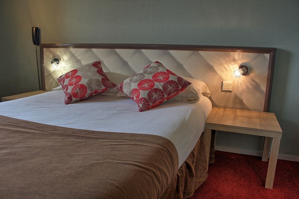Hotel Altina Pacy-sur-Eure Eksteriør billede
