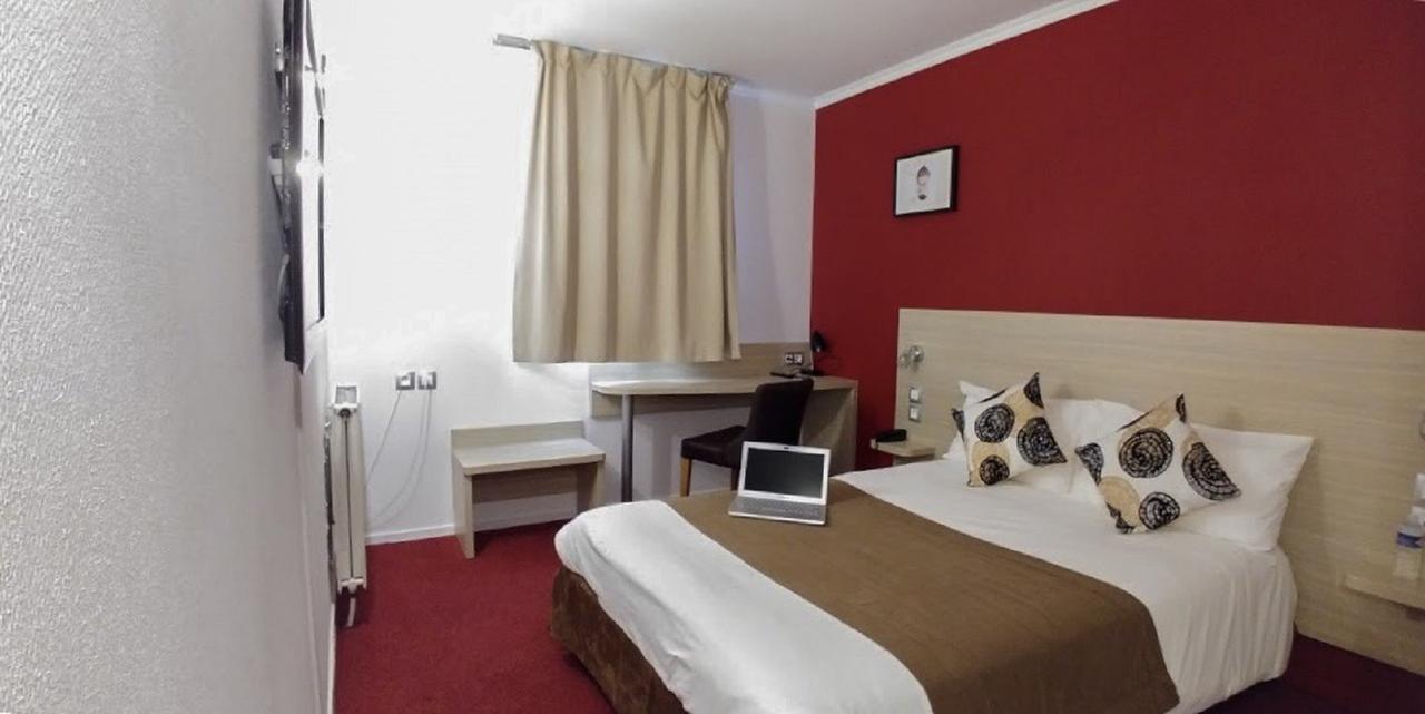 Hotel Altina Pacy-sur-Eure Eksteriør billede